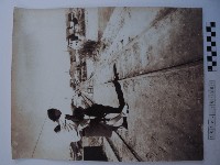 鐵軌上的女人藏品圖，第1張