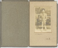 S. SHIBATA 獨照老照片藏品圖，第2張