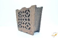 灰胎鏤空矩形筷籠藏品圖，第2張