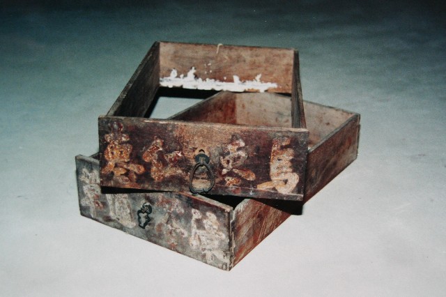 木製中藥材抽屜盒（兩件，缺盒底）