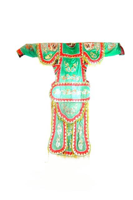 高蹺陣關公服飾的圖片