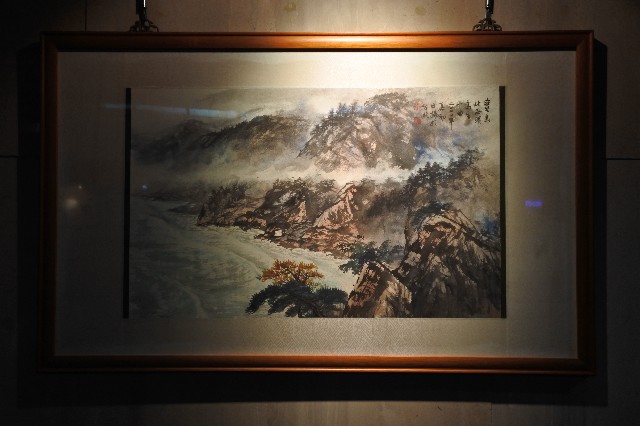 2000年黃昭雄彩繪寶島北海濱寫生一曲之山水畫作的圖片