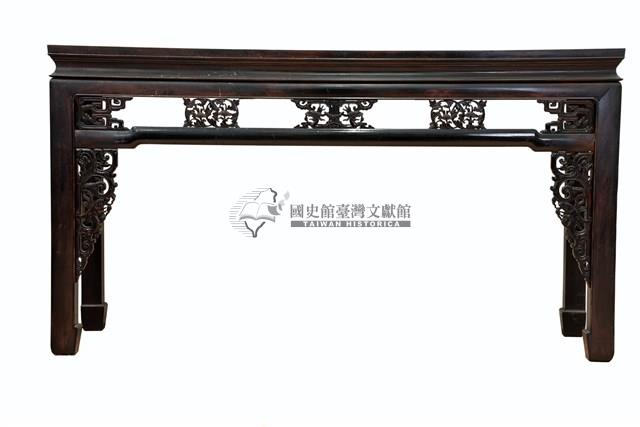 下桌藏品圖，第1張