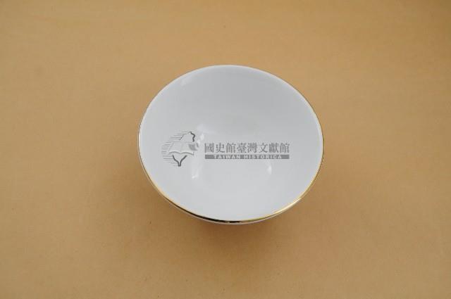 大同製金口紅彩回字紋碗藏品圖，第3張