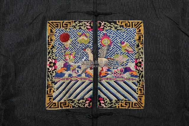 黑色長擺戲服藏品圖，第3張