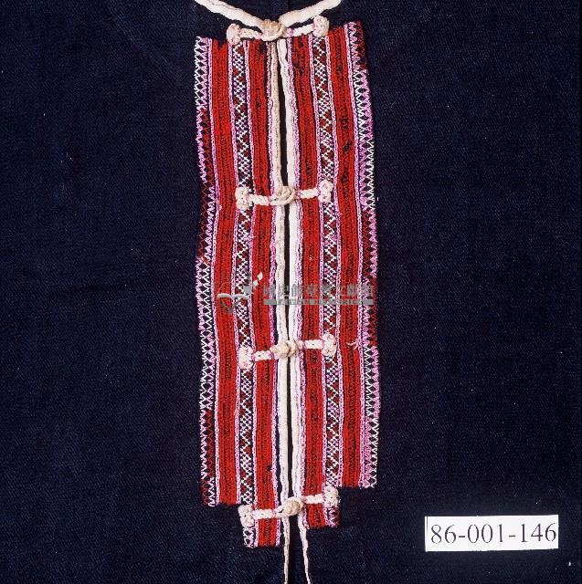 排灣族織紋深色長袖上衣藏品圖，第3張