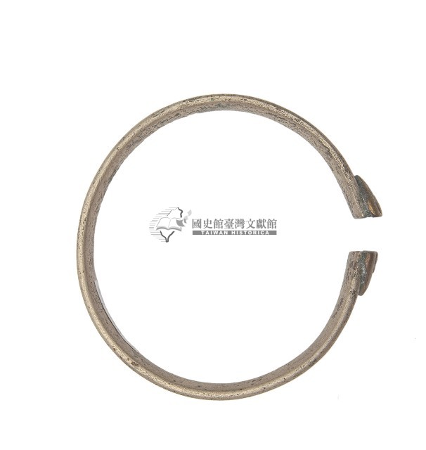 金屬製橫紋手環一對藏品圖，第3張