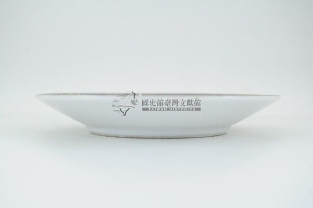 醬口五彩貼花折枝花卉紋咖啡碟藏品圖，第3張