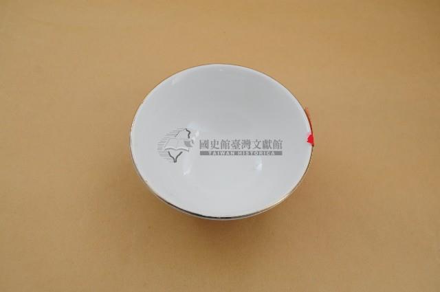 大同製金口紅彩回字紋碗藏品圖，第3張