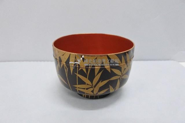 木胎圓形黑漆地蓋椀藏品圖，第3張