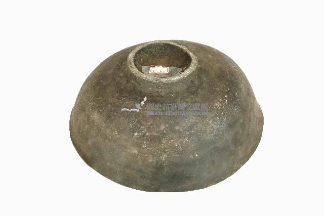 雅美族製敞口深腹黑陶大碗藏品圖，第3張
