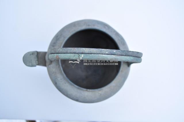 銅錫合金製帶蓋提樑茶壺（缺蓋）藏品圖，第3張