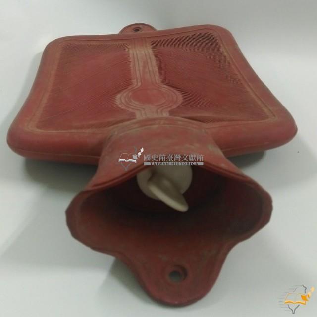 紅色塑膠熱水袋藏品圖，第3張