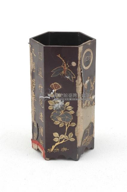 花鳥描金繪漆六角形筆筒藏品圖，第3張