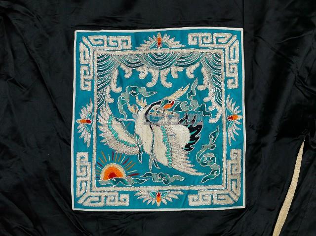 黑色白鶴繡樣戲服藏品圖，第3張