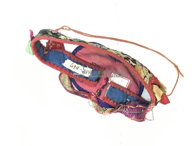 精緻繡樣童帽藏品圖，第3張