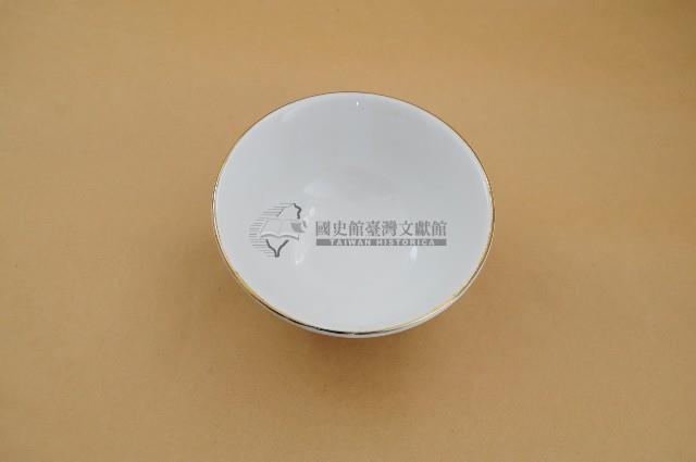 大同製金口紅彩回字紋碗藏品圖，第3張