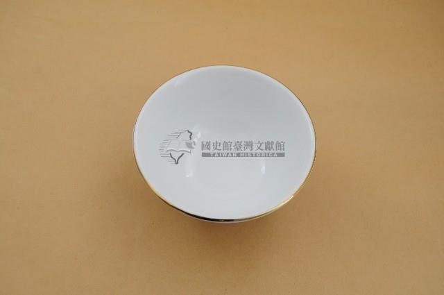 大同製金口紅彩回字紋碗藏品圖，第3張