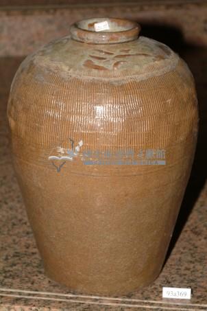棕紅釉拍打印紋窄口豐肩式陶甕藏品圖，第1張