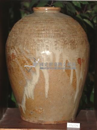 米褐釉拍打印紋窄口豐肩式陶甕藏品圖，第1張