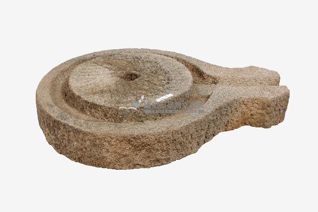 石磨底座藏品圖，第1張