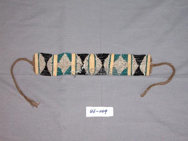 貝珠及骨板額飾藏品圖，第1張