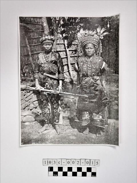 黃則修攝原住民合影照藏品圖，第1張