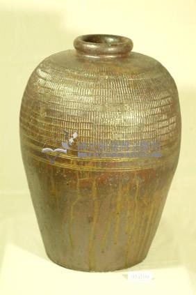 褐綠釉網狀紋窄口豐肩式陶甕藏品圖，第1張