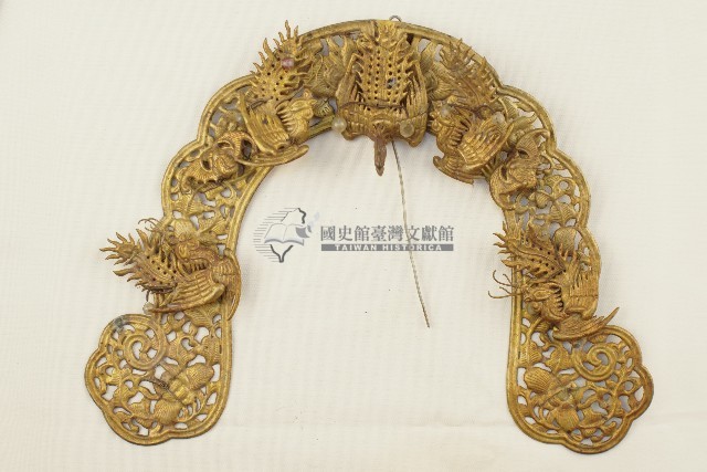 銅製鏤空鳳冠藏品圖，第1張