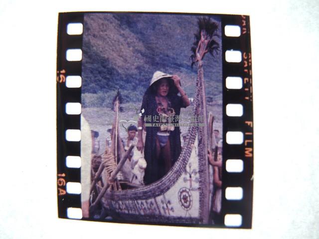 頭戴銀盔的男性藏品圖，第1張