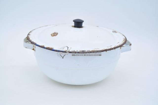 白色琺瑯彩藍口帶蓋雙耳鍋藏品圖，第1張