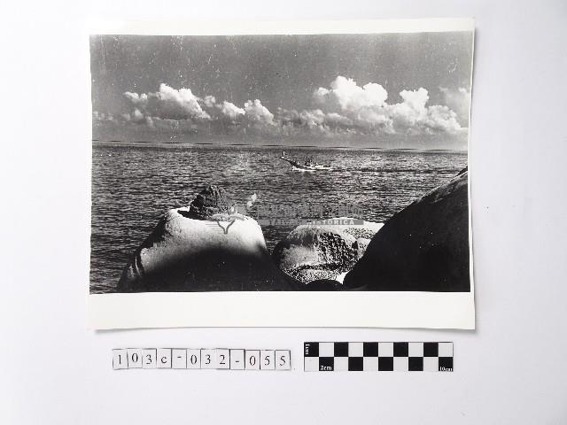 黃則修攝野柳地景燭臺石藏品圖，第1張