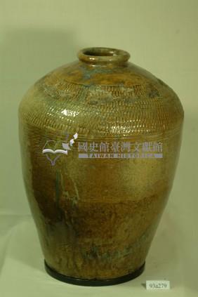 棕褐釉拍打印紋窄口豐肩式陶甕藏品圖，第1張