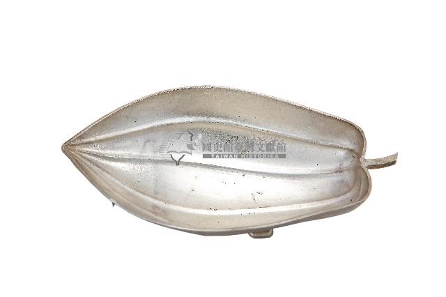 錦綾堂款銀製木瓜形皿藏品圖，第1張