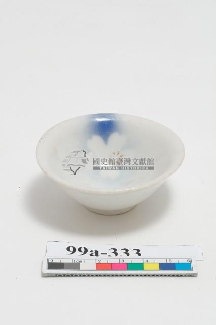 彩繪油桐花紋茶盞藏品圖，第1張