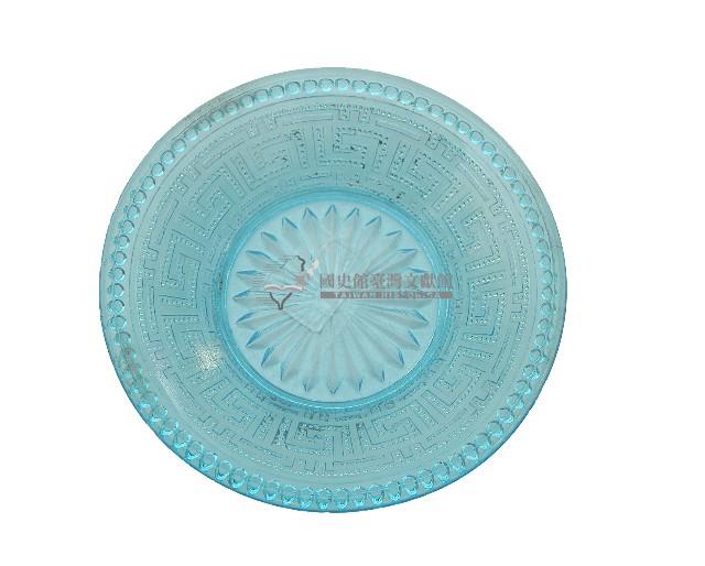 淺青色夔紋玻璃碟藏品圖，第1張