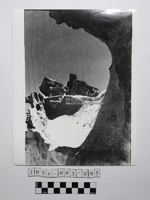 黃則修攝野柳地景藏品圖，第1張