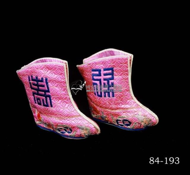 臺灣漢人族群嬰兒靴藏品圖，第1張