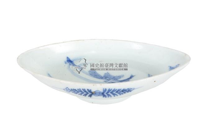 青花鮕魚藻紋崚型瓷盤藏品圖，第1張