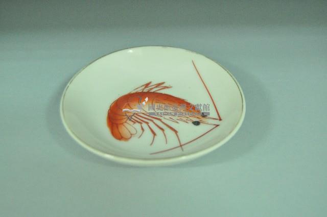金邊白地彩繪蝦紋瓷碟藏品圖，第1張