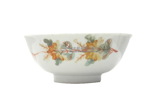 彩繪折枝葉紋碗藏品圖，第1張