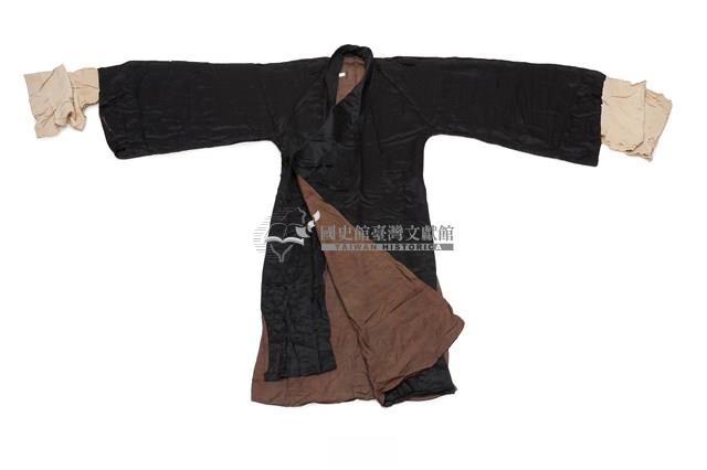 黑色長擺戲服藏品圖，第1張