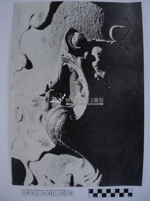 石雕龍柱藏品圖，第1張