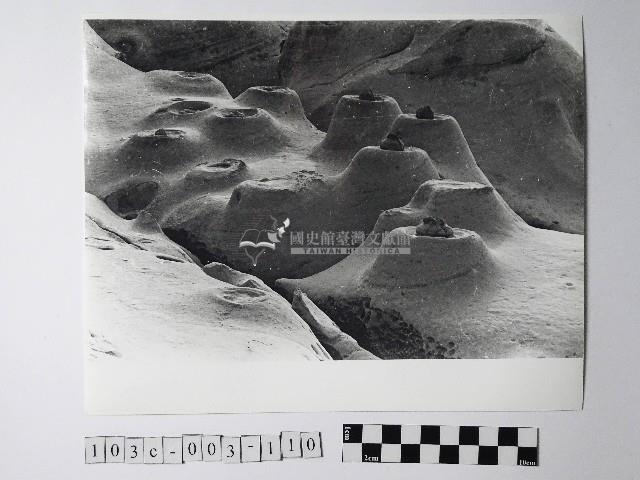 黃則修攝野柳地景燭臺石藏品圖，第1張