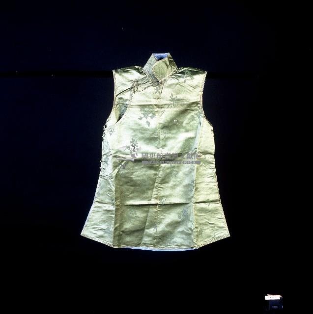 淺綠色緞面背心藏品圖，第1張
