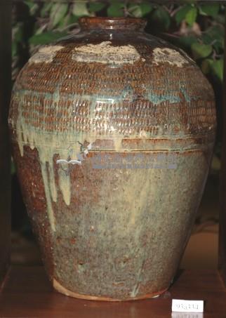 褐釉拍打印紋窄口豐肩式陶甕藏品圖，第1張