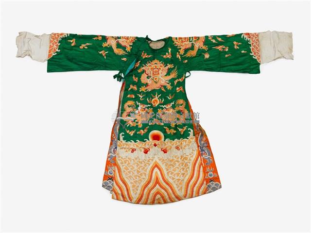 綠底龍紋長擺戲服藏品圖，第1張