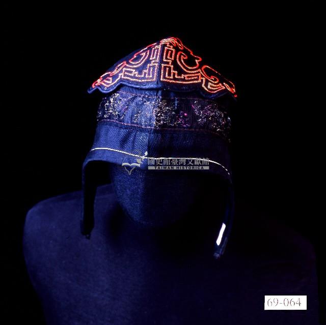 黑色緞紋棉布兒童風帽藏品圖，第1張