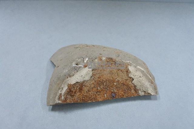 灰釉陶甕足部殘片藏品圖，第1張