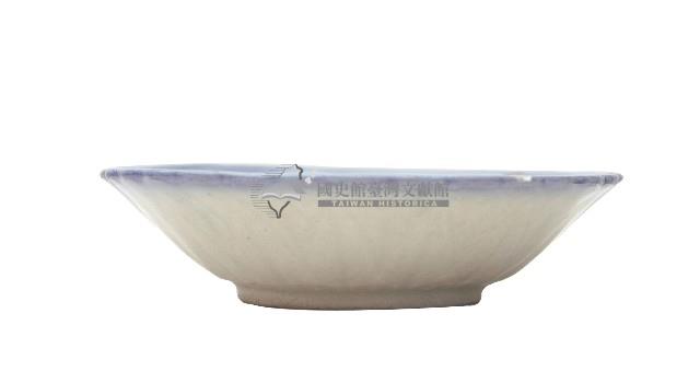 青花彩繪寫意山水紋花口碗藏品圖，第1張